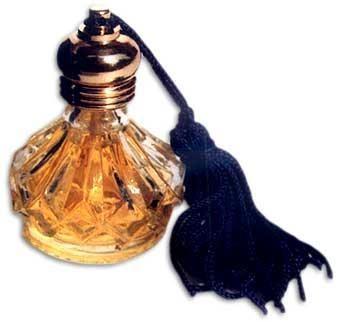 VÝROBA MÝDLA A PARFÉMU Příběhy parfému Vydejte se po stopách dávných parfimérů, alchymistů své doby.