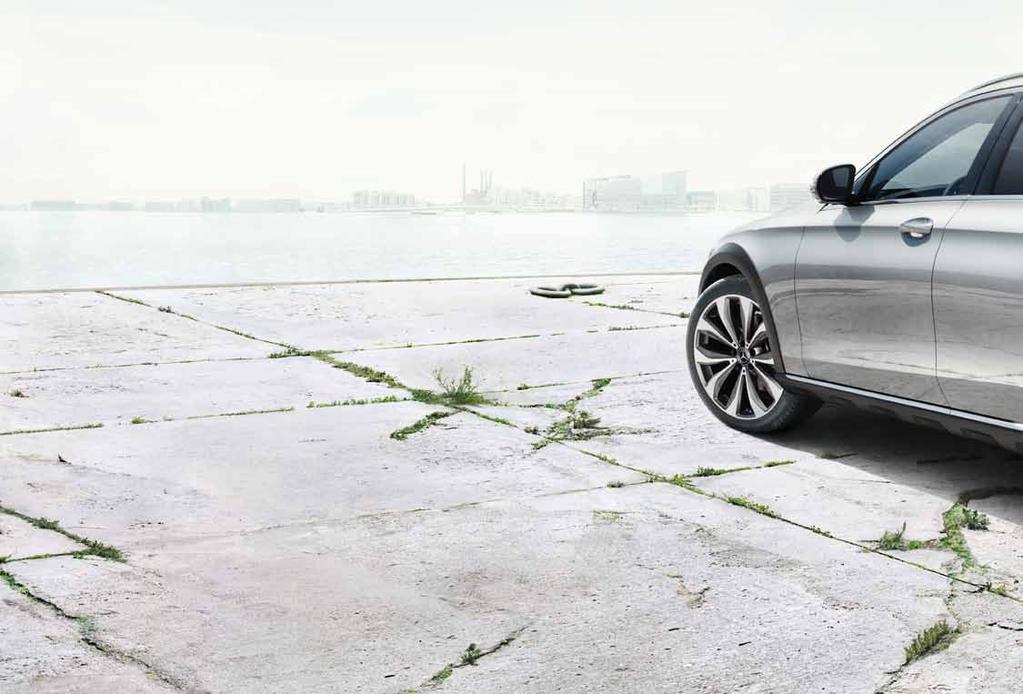 40 All-Terrain. All inclusive. Nová třída E All-Terrain je věrná svému názvu jak po vzhledové, tak i po technologické stránce.