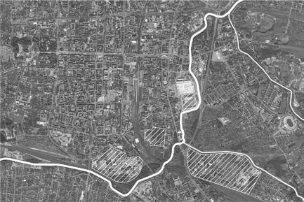 The town had two bridges in that period: on the River Warta and the River Stradomka a tributary of (the River Warta) and two river-fed mills: the royal and the mayor ones.