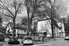 HOSPICE BUILDING EXTENSION AS AN EXEMPLARY INFILL CASE Aleksandra Witeczek ABSTRACT: The article is focusing on the problems of urban densification.