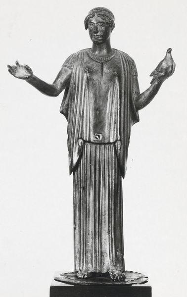 poletují dva Eróti, v horní části jsou další dvě holubice a uprostřed Siréna Umístění: Baltimore, The Walters Art Museum Katalogové