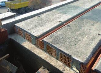 Společnost HELUZ nabízí stropní panely typu základní, doplňkové a se zvýšenou únosností, balkónové a s
