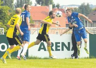 Přijmeme: servisního poradce Posvícenský šachový turnaj v Hostomicích Š achový klub při MěÚ Hostomice uspořádal v neděli 3. září 18. ročník Posvícenského turnaje v bleskové hře.