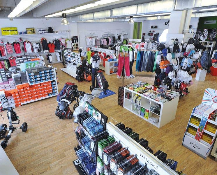 GOLFPROFI MAGAZÍN 2017 GolfProfi Store Brno Reprezentativní obchod s rozlohou 500 metrů čtverečních nabízí nejen kompletní golfové vybavení, ale také prvotřídní fittingové centrum s nejlepší měřicí