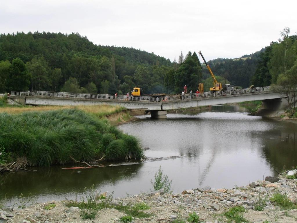 Silniční most přes Blanici mezi Vodňany a Bavorovem