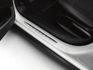 Peugeot vám nabízí ochranné potahy či pásky na nárazník, které zajistí maximální ochranu karoserie a