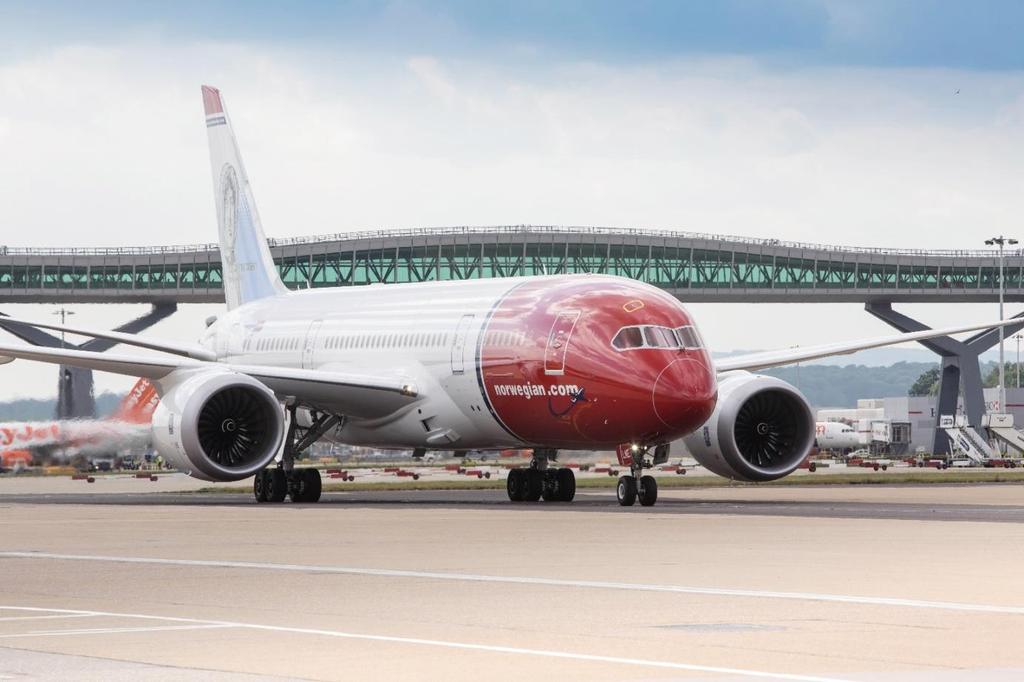 Stockholmu, Kodani, Londýně (Gatwick), Paříži a Barceloně.