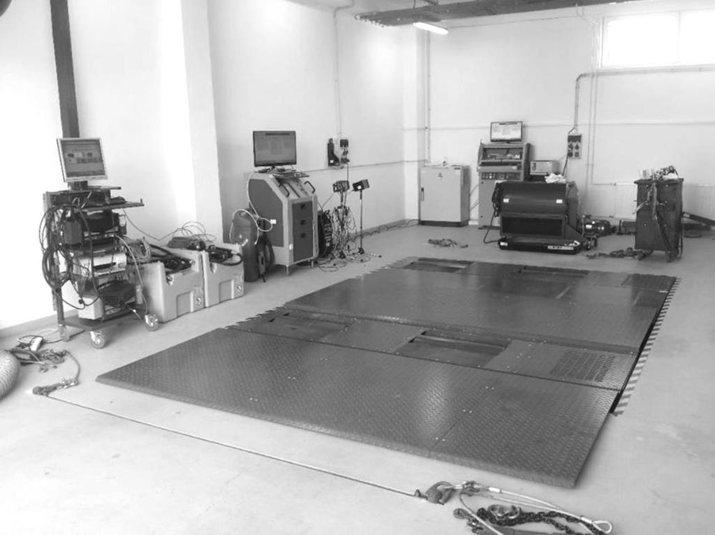 Figure 2: Performance roller dynamometer MAHA MSR 500 Parameter Value Cylinder diameter 504 mm / 20" Cylinder lenght 750 mm Minimum and maximum axle spacing 700 / 2,200 mm Rotating mass of the