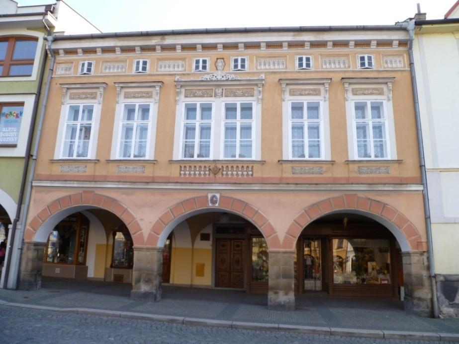 3. Měšťanský dům, náměstí Míru čp.