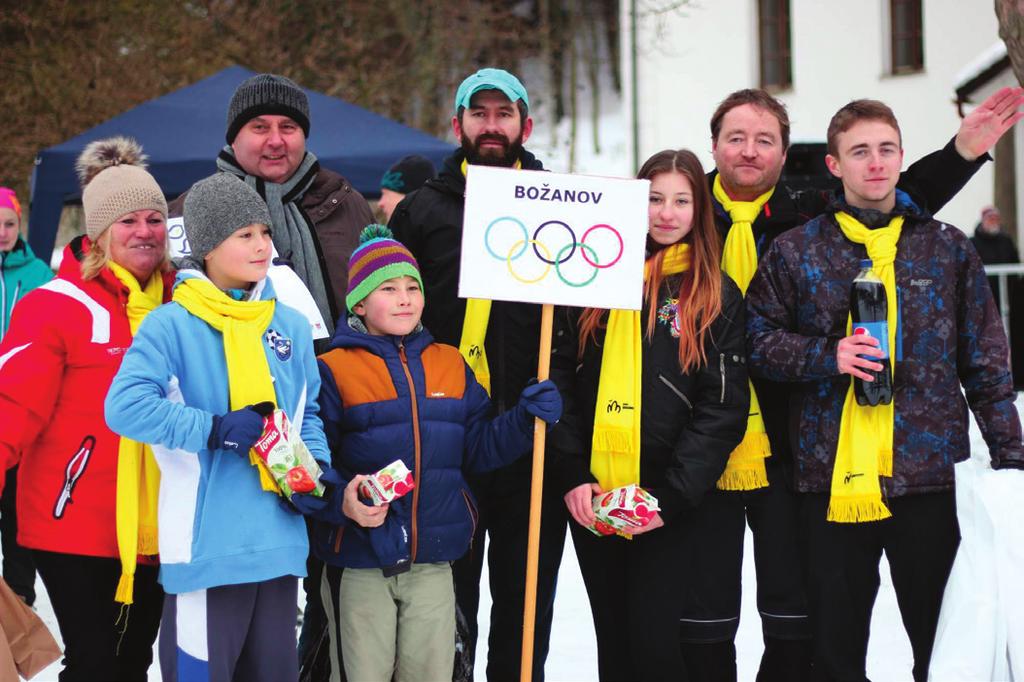 -shers klubu Metuje z Červeného Kostelce umožnili zájemcům jízdu se psím spřežením a dobrovolníci si mohli zkusit být zraněným turistou při zásahu Skalní záchranné služby Broumovsko.