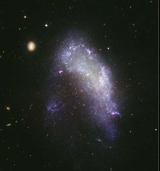Nepravidelné galaxie označení Irr (z anglického irregular