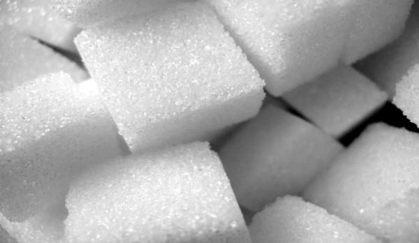 SACHAROSA (řepný cukr) - nejrozšířenější disacharid - složena z