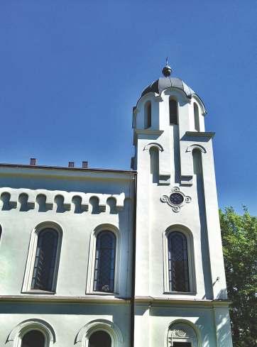 VĚŽ KRNOVSKÉ SYNAGOGY Soukenická 6, Krnov GPS: 50 5'25.832"N, 17 42'3.724"E VSTUPNÉ 50 Kč dospělí, 20 Kč snížené, 100 Kč rodinné (2 dospělí a max.