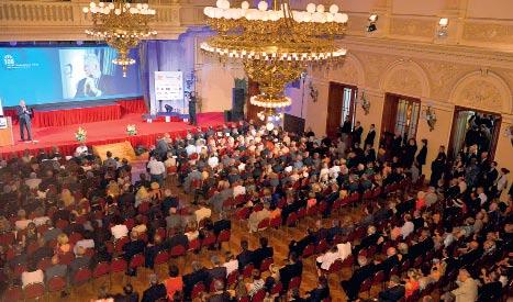 42 příloha týdeníku euro 37 10. září 2012 CZECH TOP 100 inzerce A120003569 banky top 5 Pořadí Název firmy Výnosy 2011 (v Kč) 1 Komerční banka, a.s. 32 764 000 2 Československá obchodní banka, a. s.