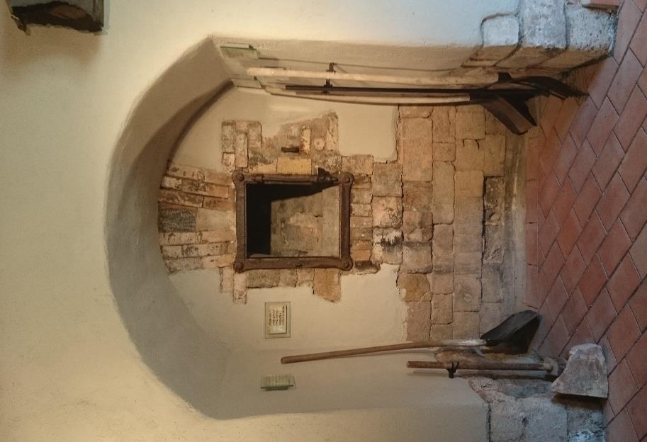 Obr.: 10 Muzeum vápenictví interiér Zdroj: Archiv autorky (2015) 4.2.1.2.3 Ekofarmy Studiem internetových zdrojů bylo zjištěno, že na území geoparku se nachází následující ekofarmy.