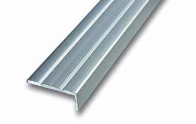 Schodová hrana samolepící 24,5x10 mm Angle edge self-adhesive 24,5x10 mm Samolepící hliníkový profil je vhodný pro ochranu a ukončení schodových hran.