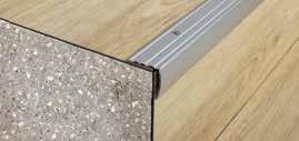 SCHODOVÉ HRANY Stair nosings Schodová hrana vrtaná 31x29 mm Angle edge drilled 31x29 mm Hliníkový profil s předvrtanými otvory na zapuštěné šrouby je vhodný pro ochranu a ukončení schodových hran.