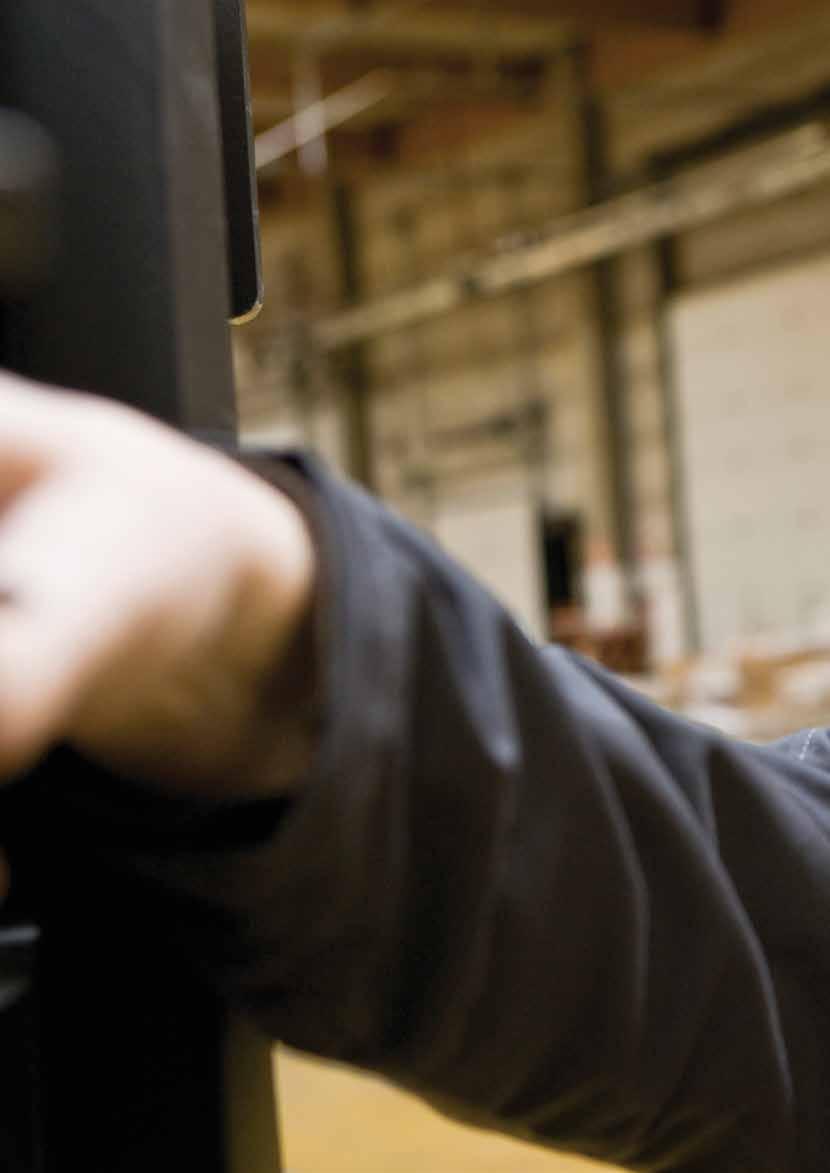 Technická kvalifikace 4Pro odborné a kvalitní servisní zásahy v terénu i na dílenských pracovištích je nezbytné nepřetržité vzdělávání pracovníků servisu. Školení SERVISNÍCH TECHNIKŮ vč.