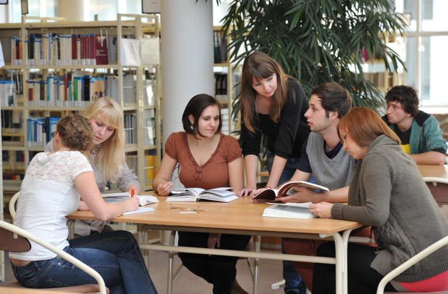 Studentská 84, 532 10 Pardubice tel.