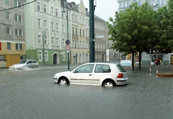Úvod k hospodaření s dešťovou vodou Dešťová voda Předpokládá se, že dopady klimatických změn se budou projevovat v rámci Evropy několika vlivy.