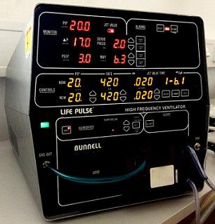 2 Přístroj Life Pulse Přístroj Life Pulse (Obrázek 3) se běžně využívá v nemocnicích zejména v Severní Americe, v Evropě zůstává jeho funkce prozatím na výzkumné úrovni z důvodu absence certifikátu