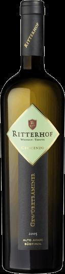 Bílá vína, white wines Itálie Region Alto Adige Gewürztraminer Crescendo DOC Ritterhof 2014 660 Kč Pečlivý výběr hroznů a zrání v dřevěných sudech dělají z tohoto tramínu výjimečné víno - zlatožluté