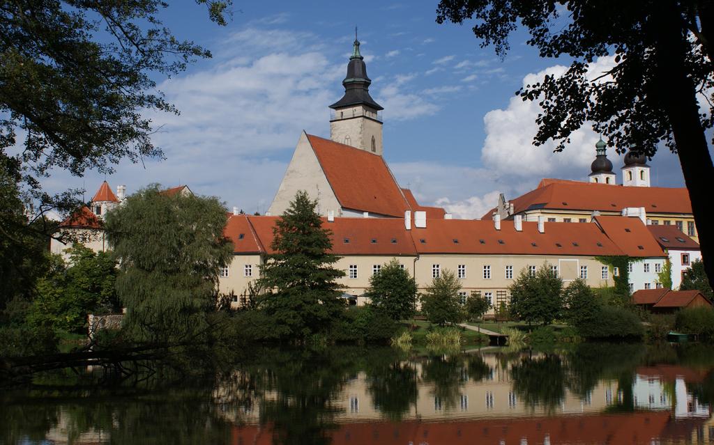 Obr. 6 Telč, historické jádro.