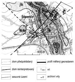 Obr. 1: Lokalizace sesuvného území v geologické mapě 1 : 25 000 24-431 Šlapanice (sensu Brzobohatý 1987) s vyznačením reinterpretovaného zlomového systému, profilů na geofyzikálních liniích PF0 a PF1