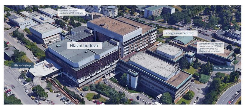 Orientace Kongresové prostory jsou umístěné v zahradě areálu nemocnice mimo hlavní budovu Obrázek: 3D mapa areálu - Nemocnice Na Homolce.