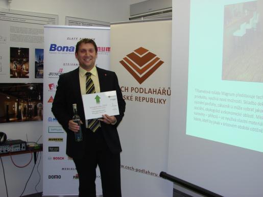 Závěr konference byl vyhrazen představení záměru dokumentu/normy na posuzování dokončených podlahovin, kterou přednesl a s přítomnými prodiskutoval Ing. Marek Polášek (ZSTV Zlín).