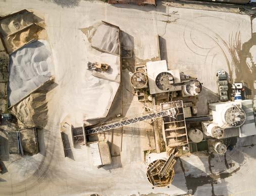 STAVEBNICTVÍ Cementárna Shahr-E-Kord Vývozce: PSP Engineering, a.s. Financování: Česká exportní banka, a.s. ÍRÁN Pojištění vývozního odběratelského úvěru na dodávku dokumentace, služeb a zařízení cementárny o výkonu 1 500 t/24 hod.