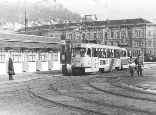 díl populární soutěže 5 Žena - - matka Šestka v točně Foto: Jaroslav Pavlík ČKd tatra t3g 1608, Mendlovo