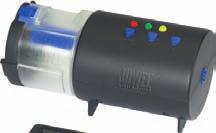Osvětlovací systém integrovaný v krytu "Multilux High-Lite od firmy JUWEL Aquarium se skládá z těchto částí: - zakrývací rám (1) - krycí klapky (2) s integrovaným uchycením pro automatické krmítko