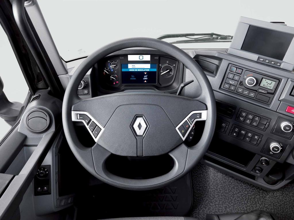 24 25 renault trucks_modelová ŘADA T Ergonomické místo