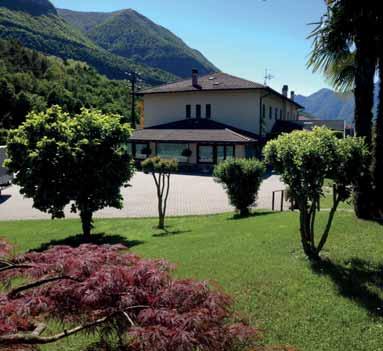 výhled na jezero restaurace není k dispozici přímo v objektu, ale nachází se ve vzdálenosti 250 m ITÁLIE 4 km HOTEL MERLONI poloha: Grandola ed Uniti, jezero Como - 4 km, Menaggio / centrum - 4 km