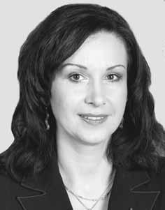 / 13 O autorce PhDr. Ingrid Matoušková, Ph.D. Jejím profesním zájmem je forenzní psychologie, komunikace, intervence a psychologie v krizových či specifických situacích, krizový management.