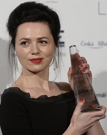 cz LUCIE A HORA Setkání s herečkou Lucií Žáčkovou, které proběhlo 14.11. ve Spolkovém domě, bylo úžasné.