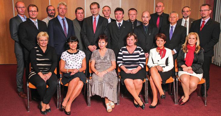 TEMPUS Základní činnost profesní lékařské samosprávy Představenstvo ČLK pracuje ve složení: Prezident: Milan Kubek Viceprezident: Zdeněk Mrozek Členové představenstva: Praha Ludmila Říhová Miloš