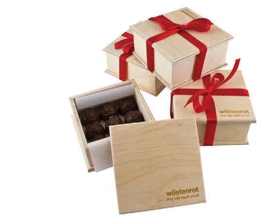 PRALINKY BONBONIERA WOOD kód: 095 brandování: možnosti: typ čokolády: belgické pralinky v dřevěné krabičce s
