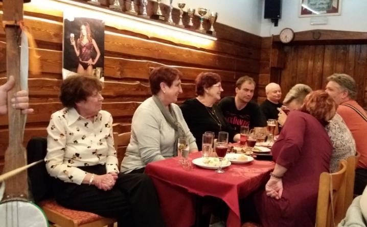 února dopoledne proběhl v Kališti již třetí ročník masopustního průvodu se zajímavými maskami, které zavítaly do mnoha domácností.