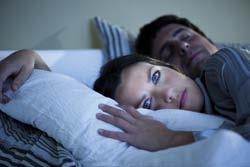 Krátký nebo přerušovaný spánek, častá nebo předčasná buzení, problémy s usínáním, dojem nedostačujícího odpočinku, únava přes den NA CO JE SPÁNEK DOBRÝ?