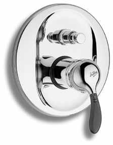 9M 3 499 4 199 139,96 167,95 8820 Vanová nástěnná baterie 150 mm Wall-mounted bath mixer 150 mm Настенный смеситель для ванны с душем 150 мм chrom chrome 8820.