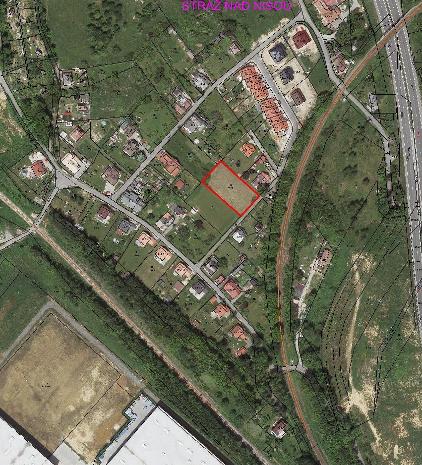 zeleně, střední část plocha občanské vybavenosti; severní část plochy bydlení v bytových domech Požadavek na změnu Výstavba RD Odpovídá funkci