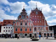 Prohlídka TALLINNU hanzovního města, které je muzeem středověké architektury. Procházka malebným historickým centrem, kde kostely střídají klášterní budovy a kupecké domy z 15.-17. stol.