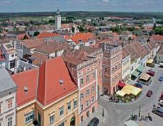 Lehká procházka podél Dunaje. Návrat na ubytování. 3. den Prohlídka návštěvnického centra VODNÍ ELEKTRÁRNY Vranov nad Dyjí včetně útrob samotné hráze s technickým zařízením.