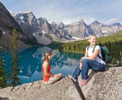 den Celodenní program v okolí turistického střediska BANFF, v dalším z vyhledávaných národních parků s úžasnou scenérií Skalistých hor v pozadí (jezero Minnewanka, kaskády Bow Falls, relaxace v