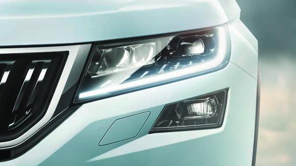 18 HRA SVETIEL 19 Vozidlo pôsobí sebavedome aj vďaka charakteristickému tvaru C, ktorý je typickým prvkom automobilov ŠKODA.