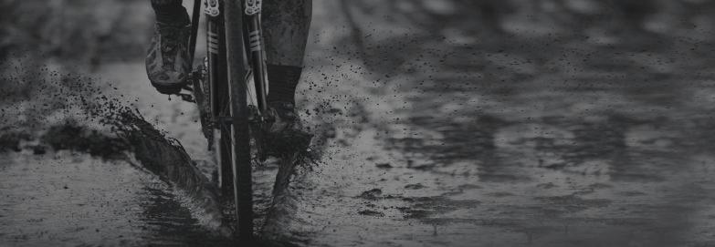 CROSS SCHWALBE X-ONE ALLROUND Tubeless Easy pro cross. Mimořádný dezén a směs OneStar dělají z X-one nejvšestranější a neuvěřitelně rychlý crossový plášť.