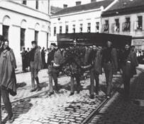 Dokládal, profesor Alois Vlk, inspektor Božena Snopková *6. 3. 1890 Praha 12. 1. 1974 Brno Operní pěvkyně brněnského Národního divadla.