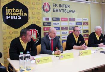 Jozef BARMOŠ predseda predstavenstva FK Inter Bratislava a.s. Peter HASOŇ podpredseda predstavenstva FK Inter Bratislava a.s. Dominik KATONA predseda FK Stupava ZMLUVA O SPOLUPRÁCI MEDZI FK INTER BRATISLAVA A AS TRENČÍN JUDr.